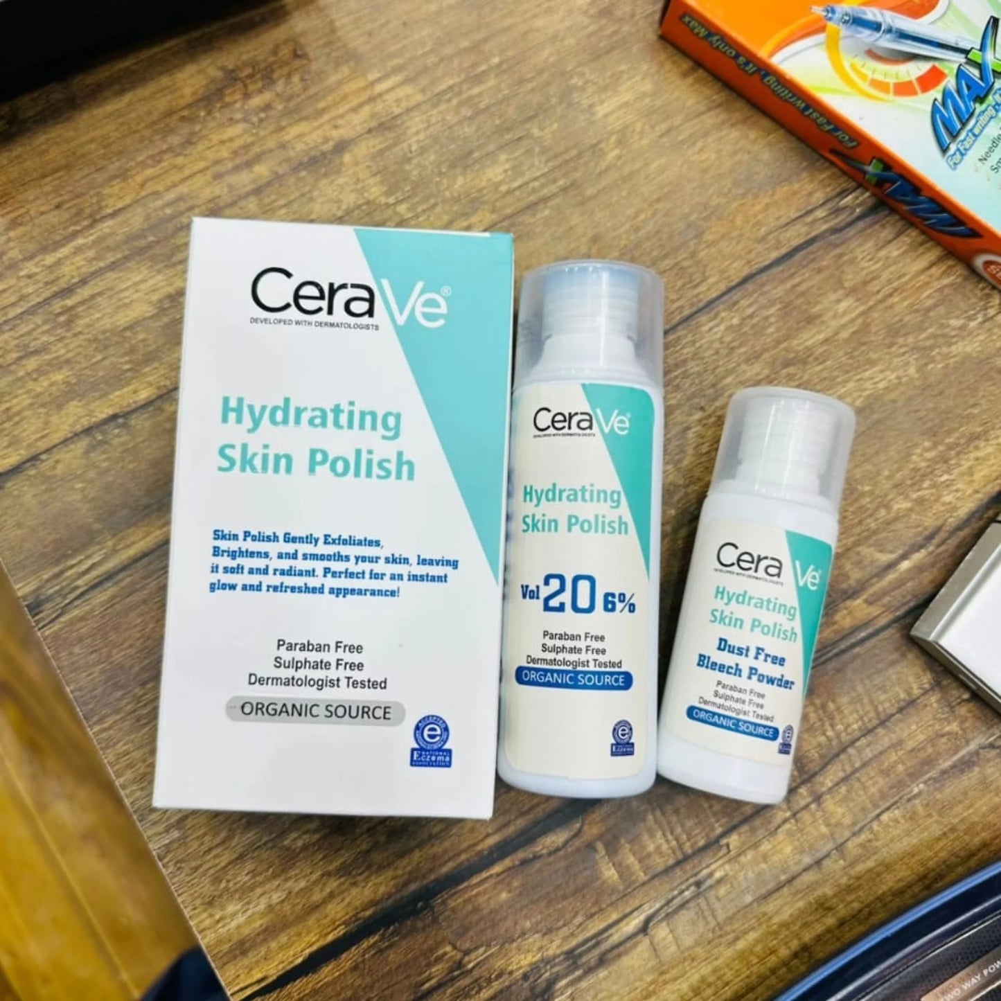 CeraVe Hydrating Skin Polish